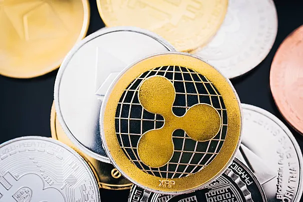 Why This Market Analyst Is Advising XRP Investors Not To Sell Their Coins