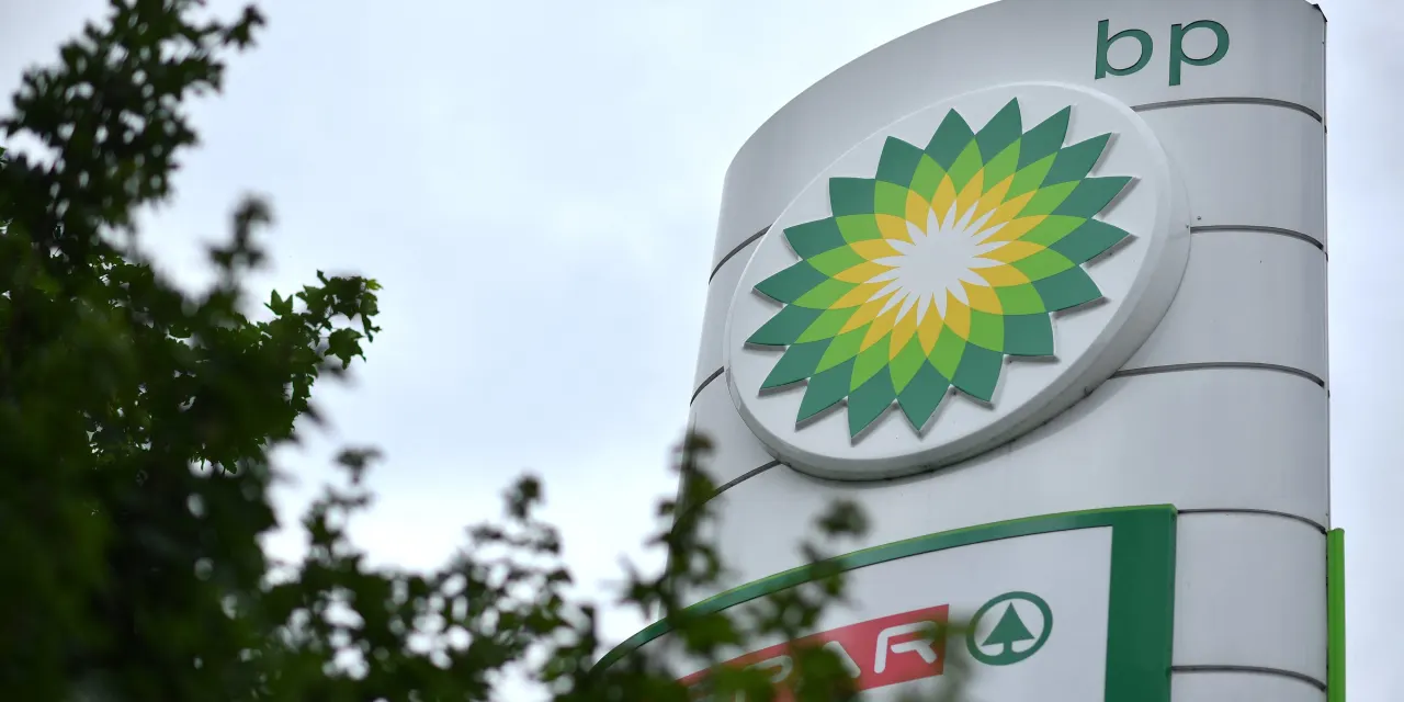 BP CEO quits after less than two years. A former Exxon exec who ran Australia’s largest oil company will take over.