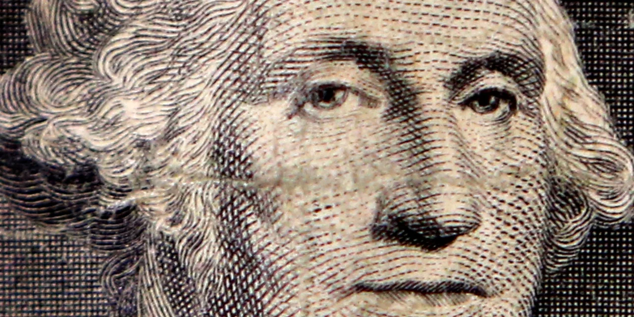 Dollar Jumps to 8-Week High as Fed Rate-Hike Bets Outweigh Lower Oil Prices