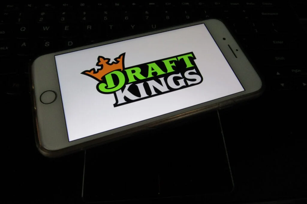 DraftKings Stock Recovers After Hitting 52-Week Low — What's Going On?