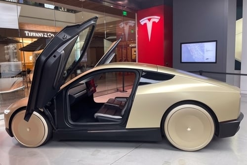 Weekend Round-Up: Ford's Fathom EV, Tesla's Cybercab Fleet, Trump's Tariffs, Boeing's Safety Violations and FAA's Airspace Restrictions