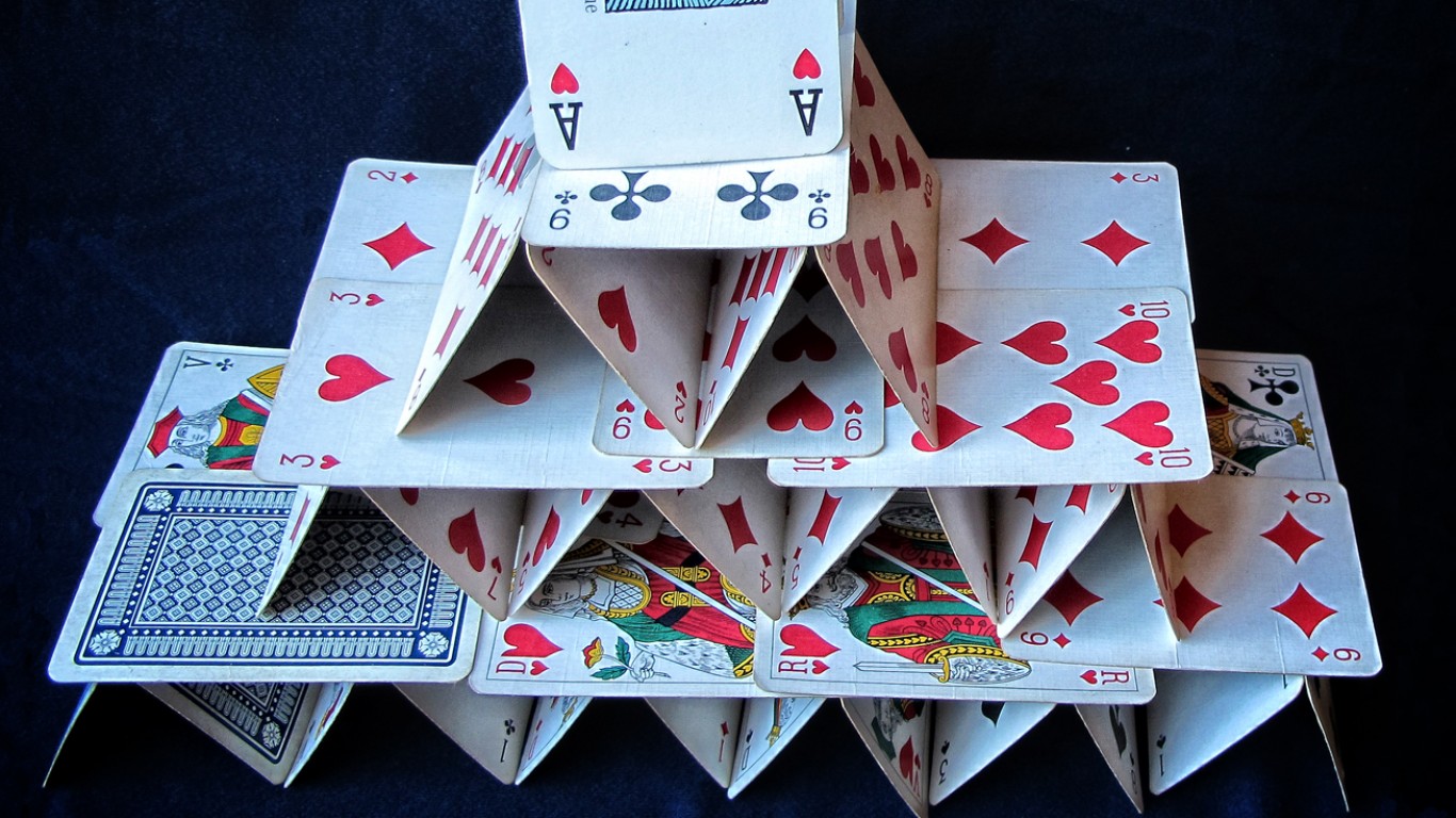 Strategy Loses 37% in 2025 as Bitcoin Bet Backfires Despite Market Gains