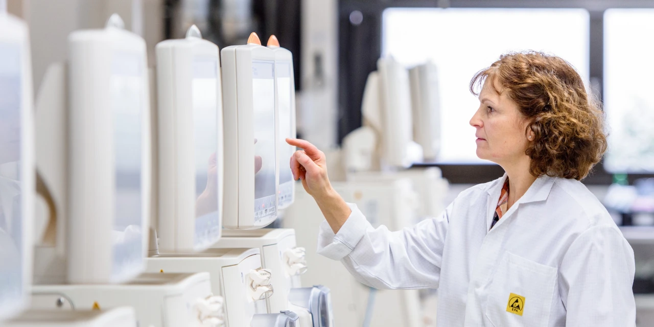 Fresenius Medical Care Posts Lower Net Profit on One-Off Costs