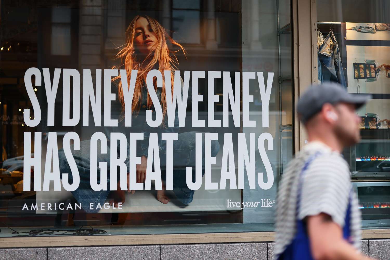 Sydney Sweeney and Travis Kelce Ads Boost Results for American Eagle. Its Stock Is Soaring