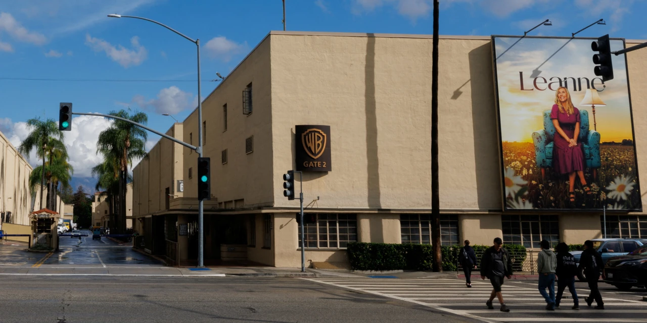 Paramount, Comcast and Netflix Submit Bids For Warner Bros. Discovery