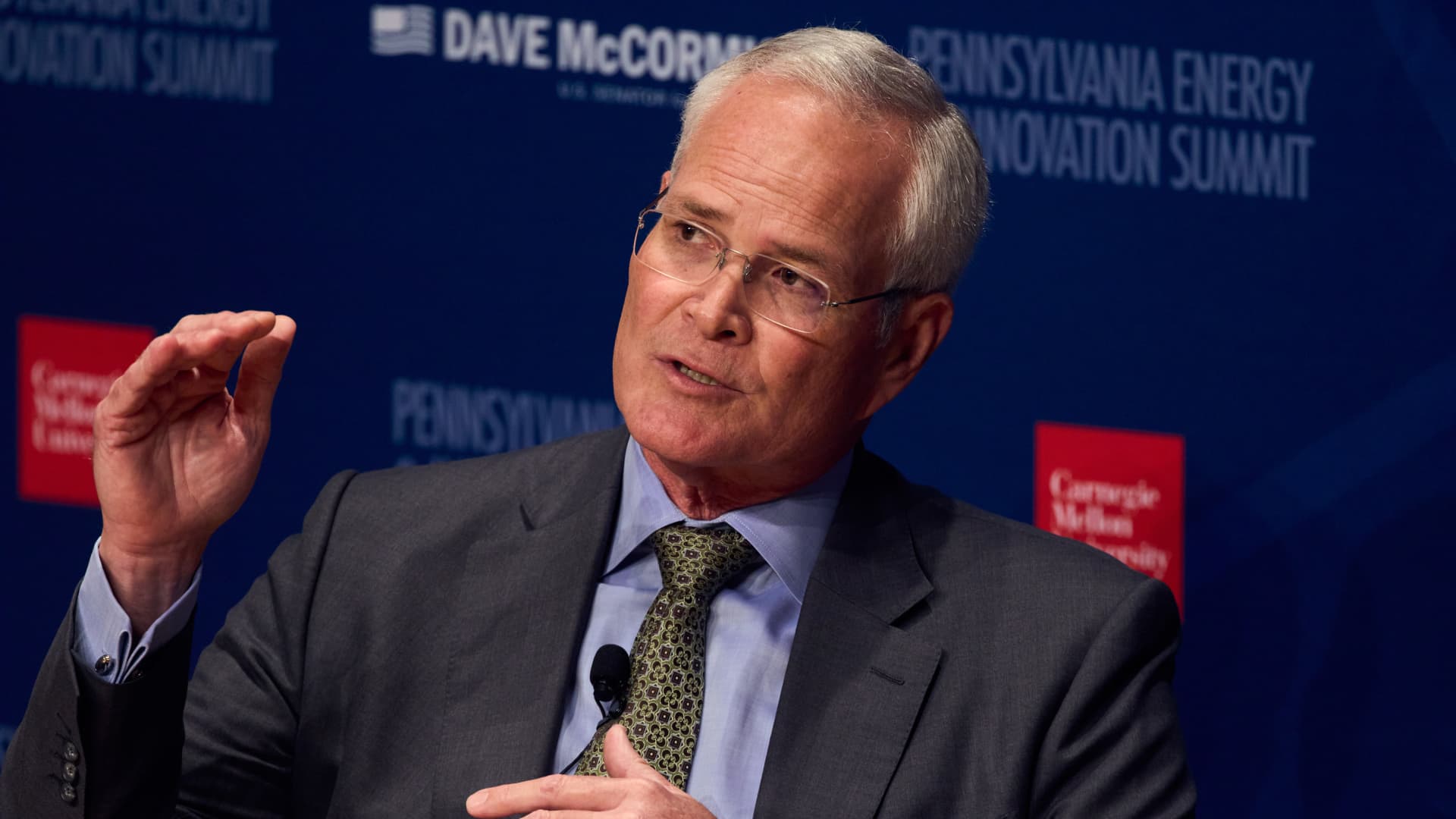 Exxon in advanced talks to power AI data centers with natural gas and carbon capture