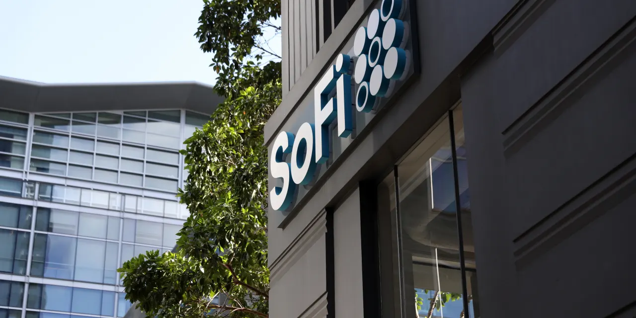 SoFi’s stock is on fire, and so is its business. These earnings numbers show why.