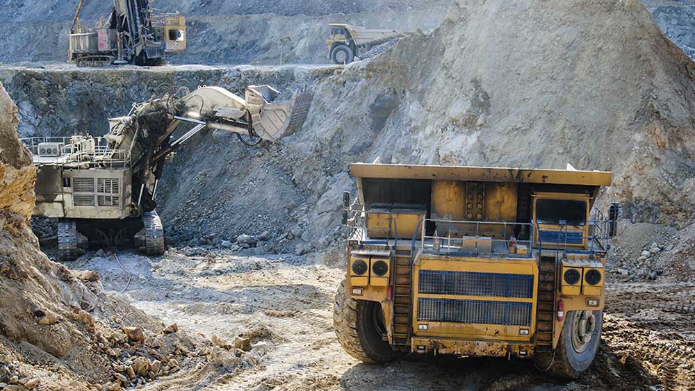 Dig For A Shiny Return From Metals Miner Freeport-McMoRan With This Strategy