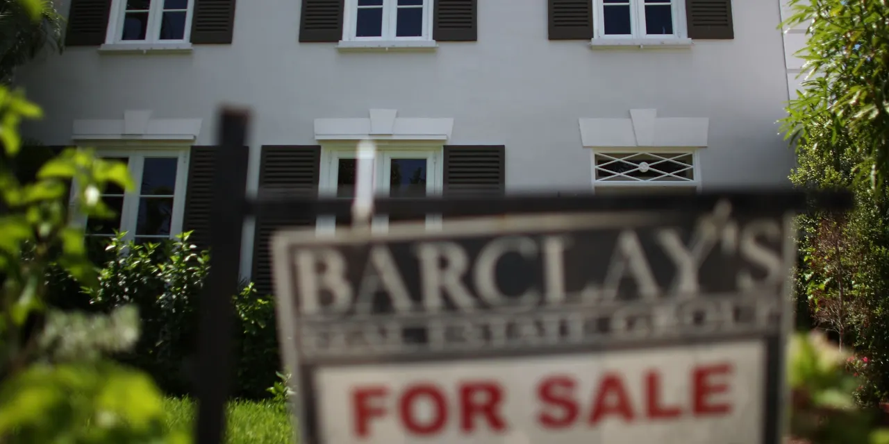 Trump suggests his ‘representatives’ will buy $200 billion in mortgage bonds. What it means for mortgage rates.