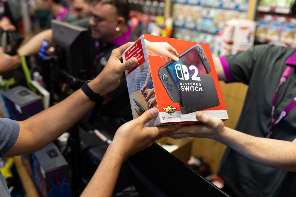 Nintendo Lifts Switch 2 Sales Forecast After Profit Surges