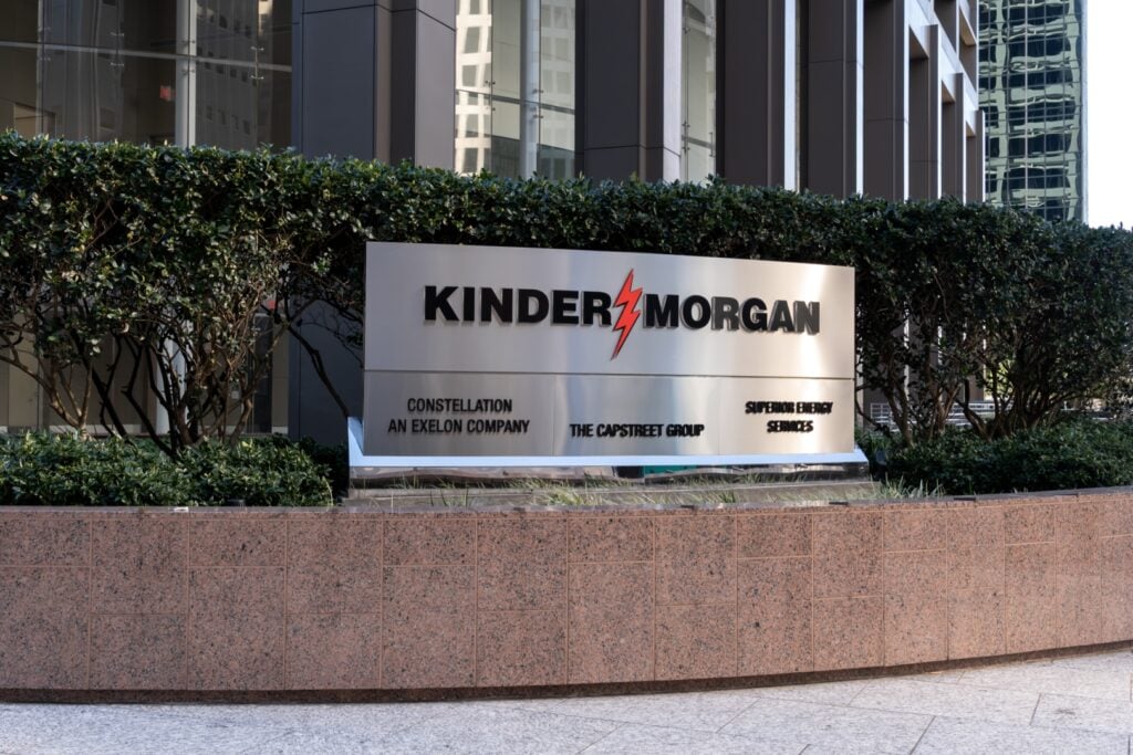 Kinder Morgan Says Signed Demand Deals Can Keep Feeding Record Gas Project Backlog