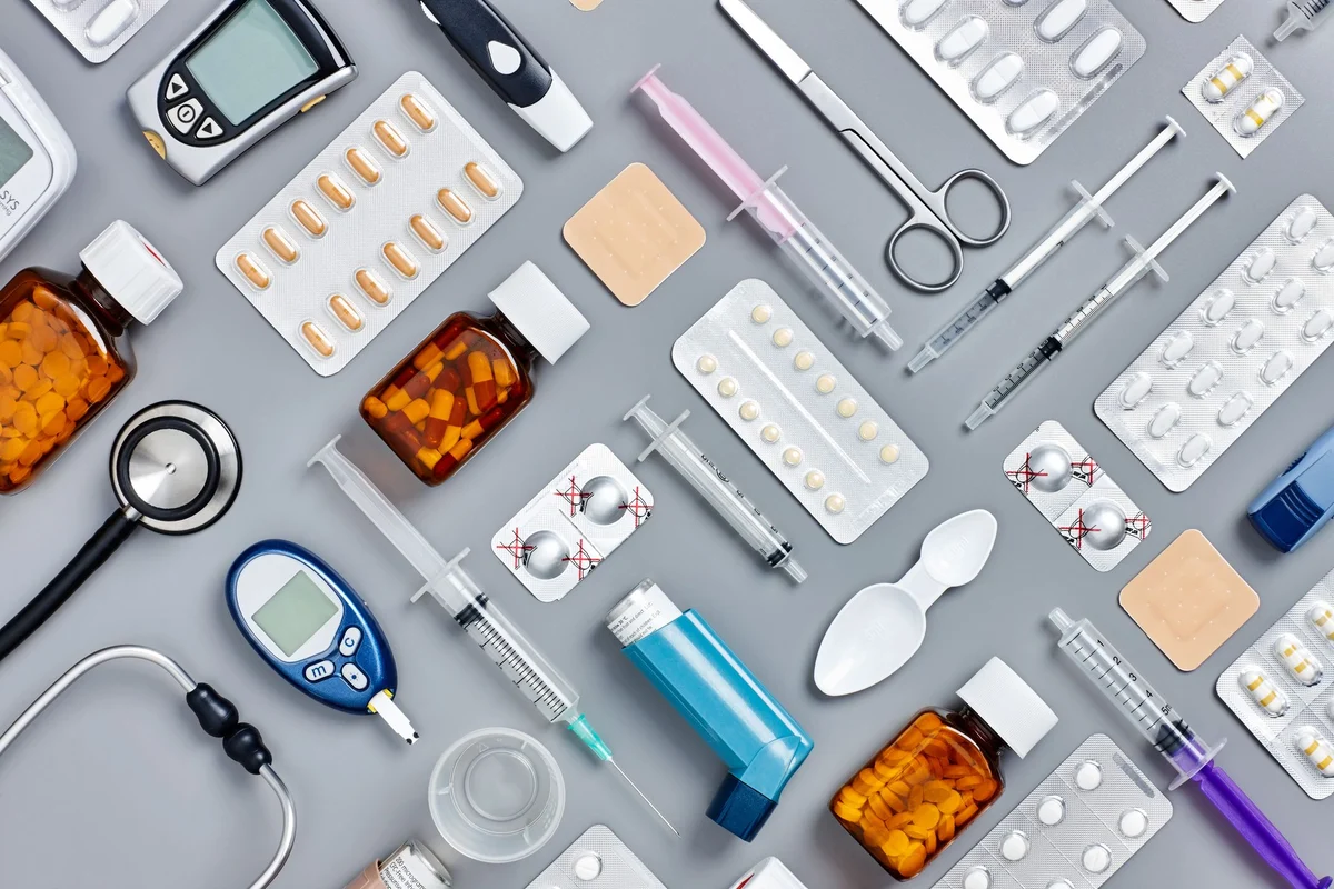 Amgen vs. Johnson & Johnson: Which Healthcare Giant Has the Better Stock to Buy?