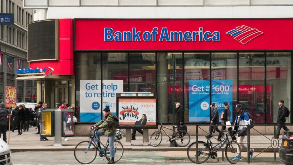 How To Earn $500 A Month From Bank of America Stock Following Upbeat Q1 Earnings