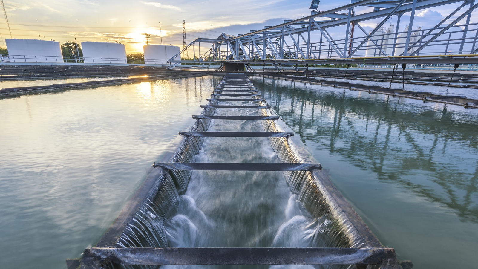 American Water Works Company, Why Is It Back In The Spotlight?