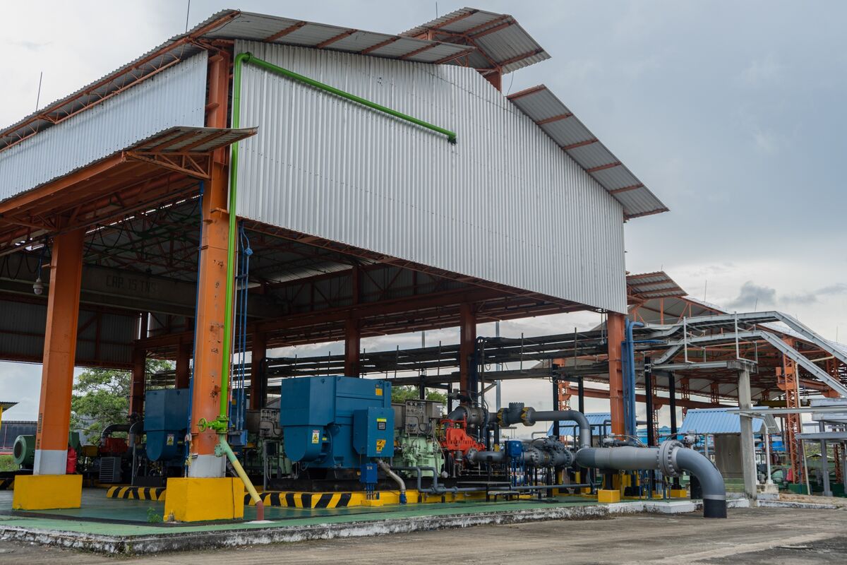 Ecopetrol Plans Another LNG Import Terminal in Colombia at Port