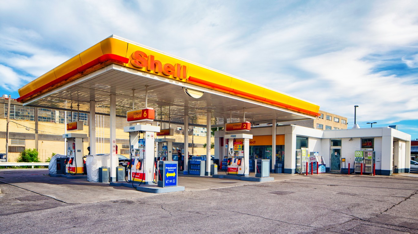 Shell Just Announced a $5 Billion Buyback. Is Its Dividend Better Than BP's or TotalEnergies'?