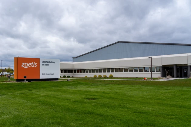 Zoetis slips as outlook shows pressure on topline growth