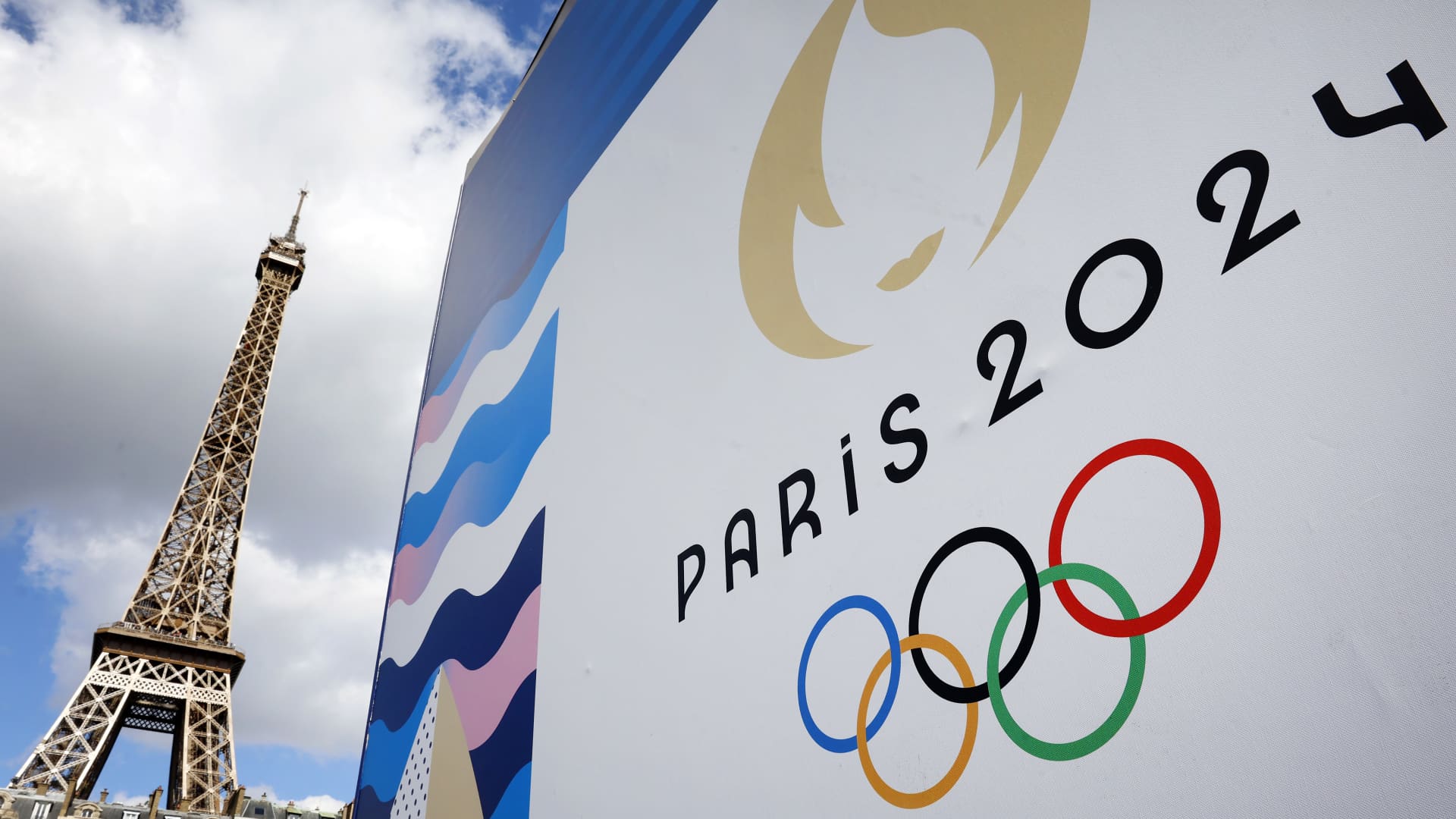 Paris Olympics is the latest test of whether sports can win subscribers for NBC's Peacock