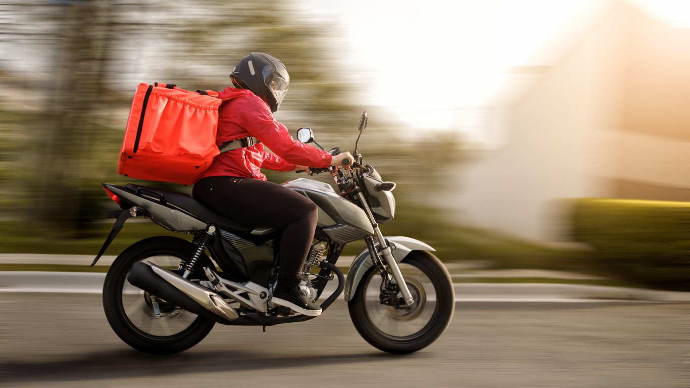 DoorDash Is Close to Buying Instacart for $17 Billion After Uber Walked Away