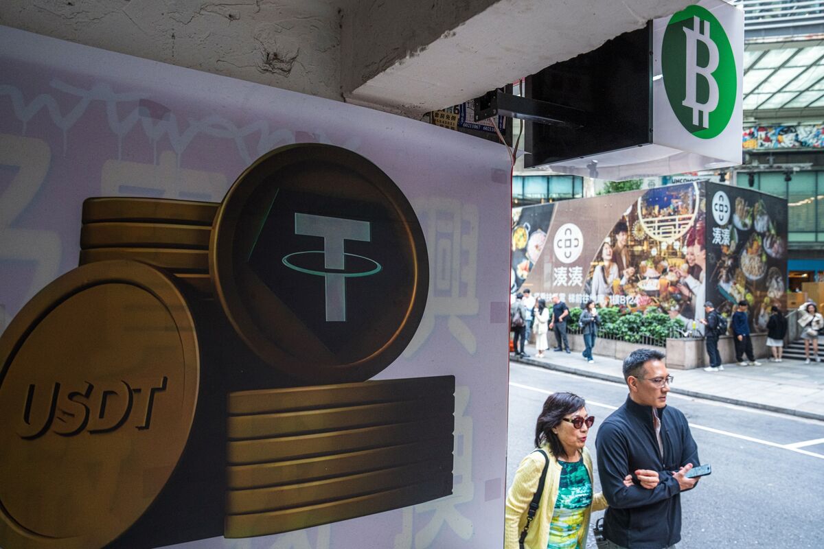 Tether’s USDT Set for Biggest Monthly Retreat Since FTX Collapse