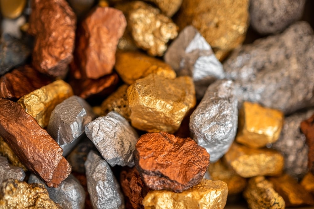 United States Antimony Stock Dips as Gold and Silver Drop Amid Strong Dollar