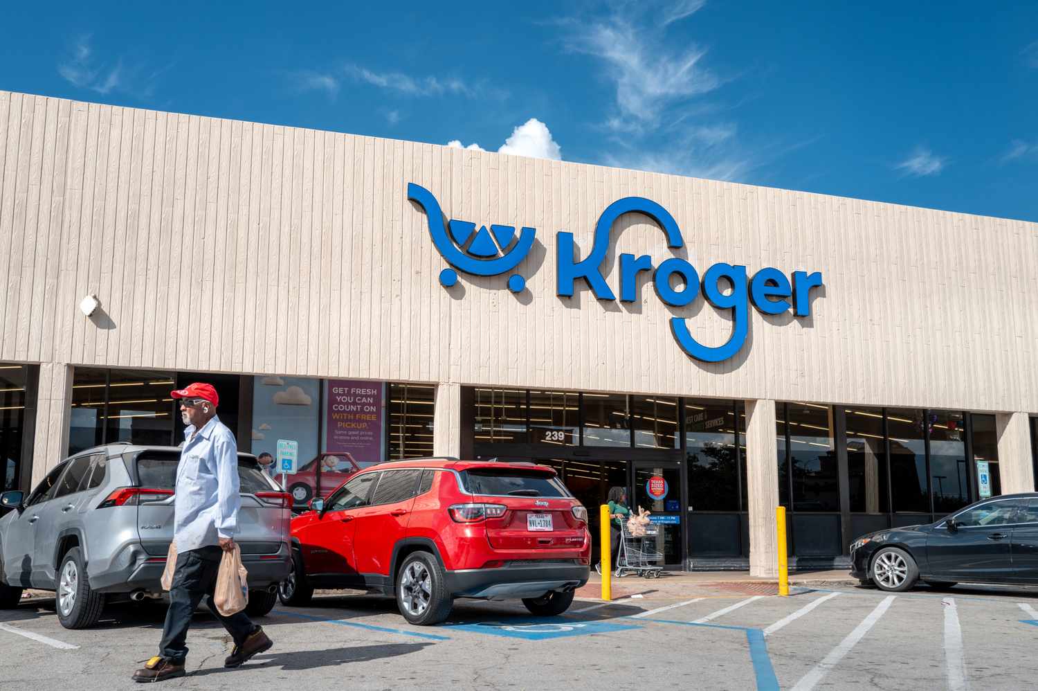 Big Grocery Chain Kroger Needs to Take on Walmart—So It Named an Alum Its CEO