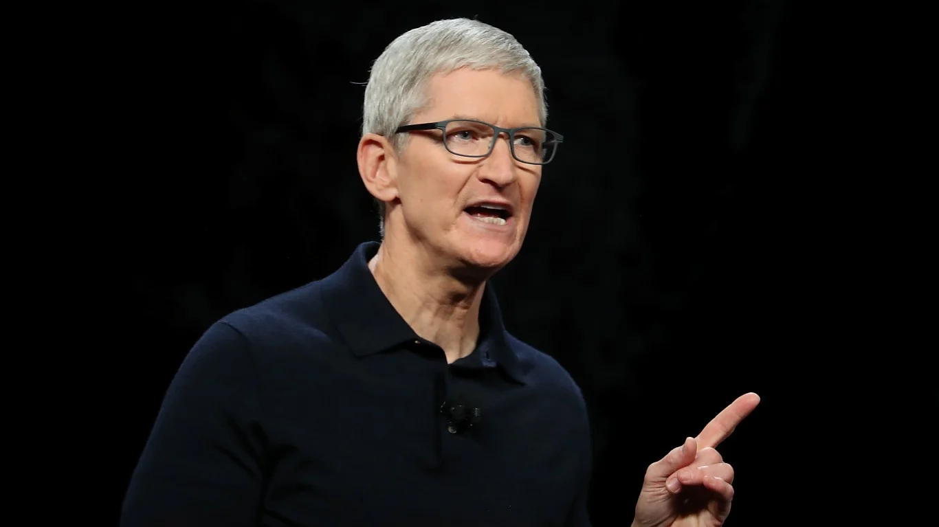 Tim Cook's Final Move as Apple CEO: The Biggest American Manufacturing Deal in Company History