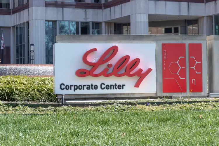 Eli Lilly buys injectable medicine manufacturing facility in Wisconsin - Seeking Alpha