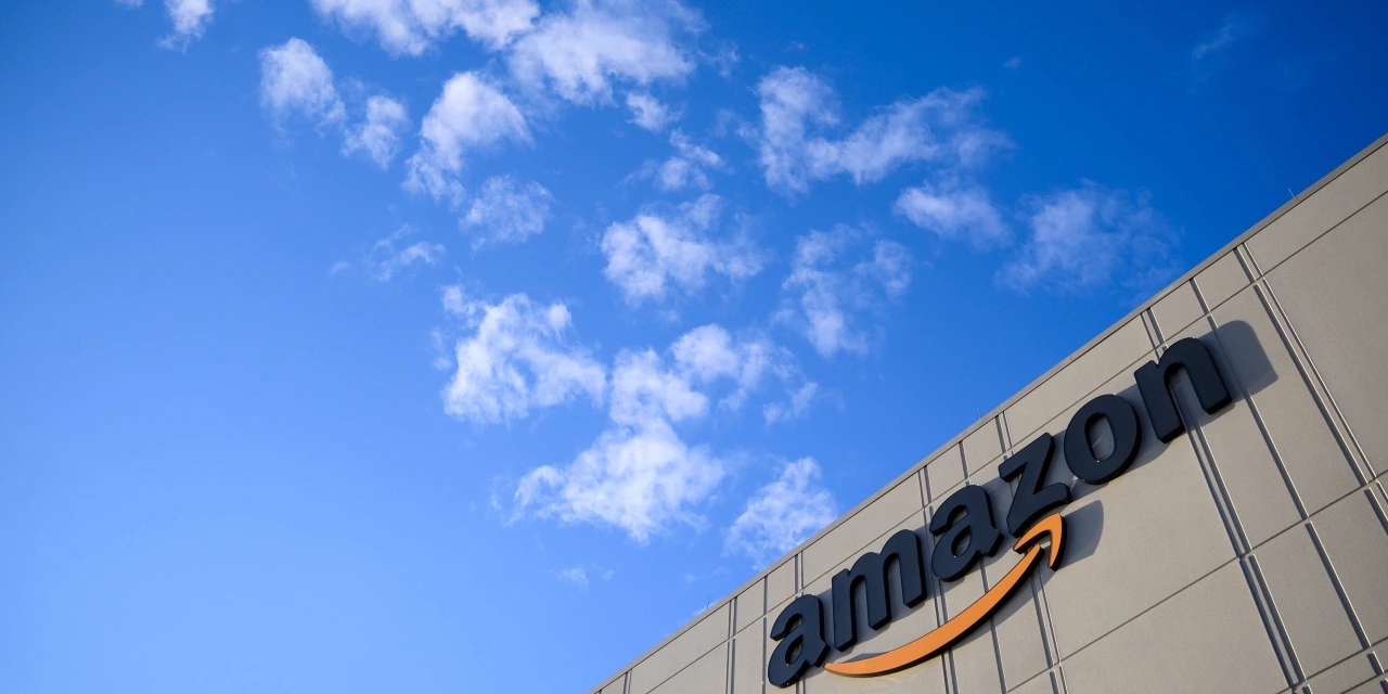 Spain Ramps Up Pressure on Apple, Amazon in Yearslong Antitrust Case