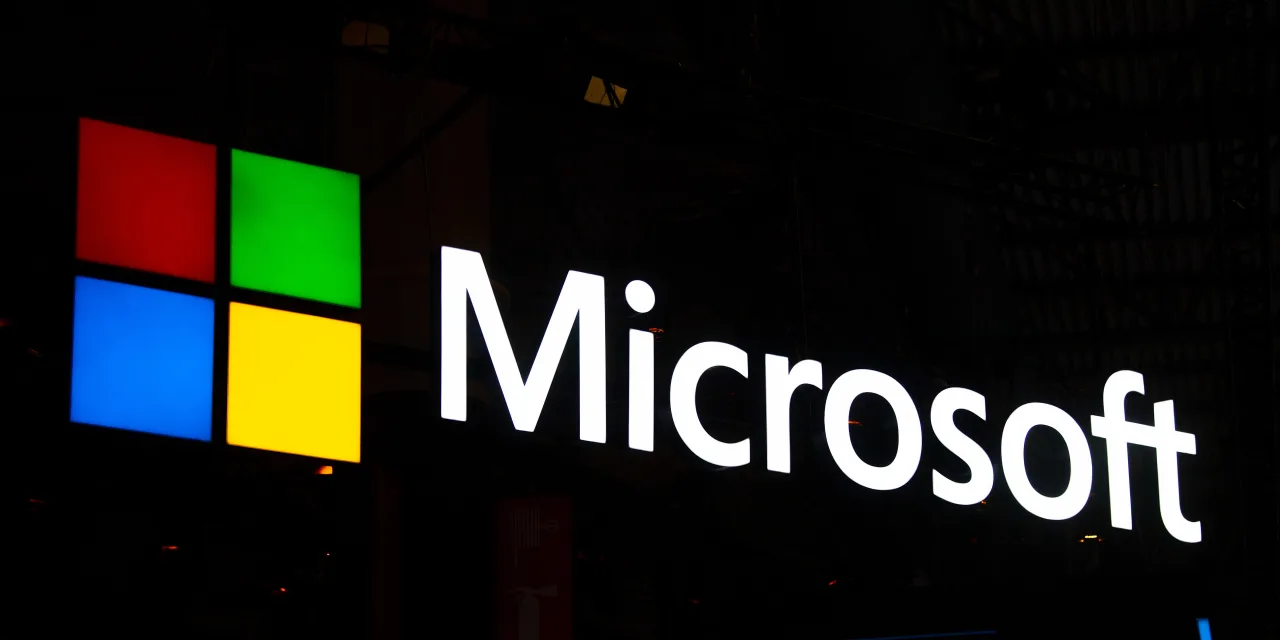 Microsoft’s stock hasn’t been this oversold in a decade, with the tech giant ‘really losing the AI narrative’