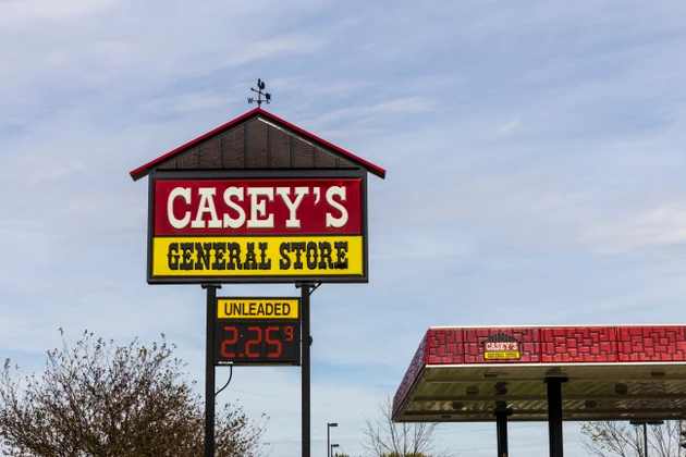 Casey's General Stores has a chicken wings plan