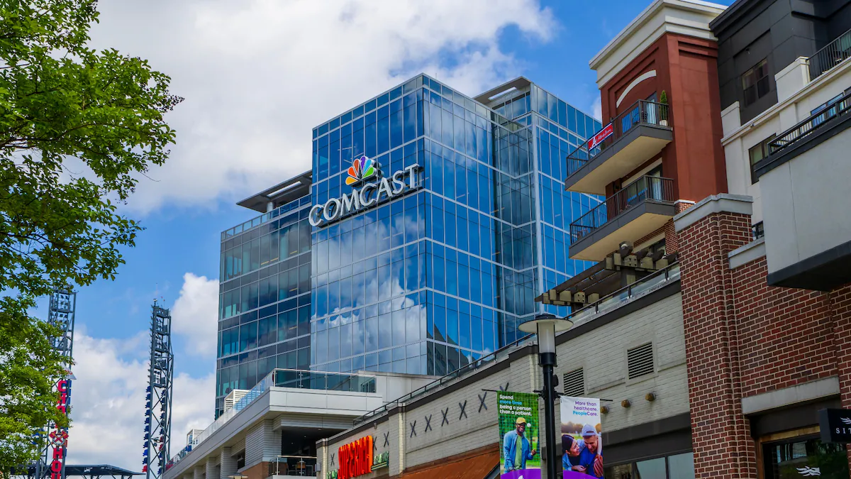Comcast Pulls Off a Corporate Split and Wall Street Loves It