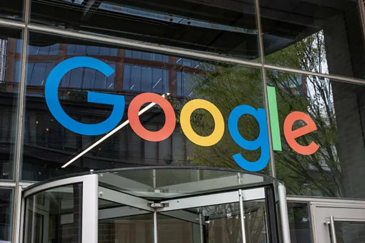 Google to invest £5B for AI development in UK