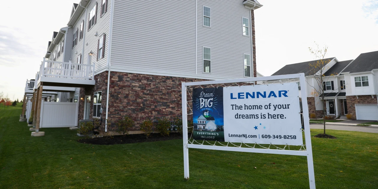 Lennar First-Quarter Sales Fall as Tough Housing Market Persists
