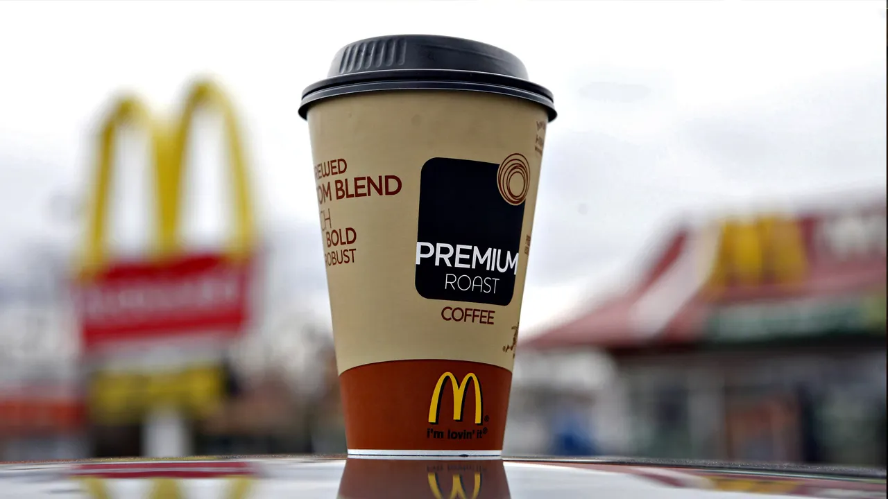 McDonald's sued as hot coffee leaves woman with 'severe burns,' 30 years after similar 1994 lawsuit - Fox Business