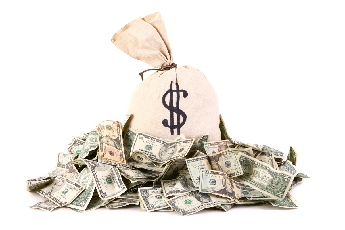 Is It Time to Load Up on These 3 Ultra-High-Yielding Dividend Stocks? (1 Yields 11%!)