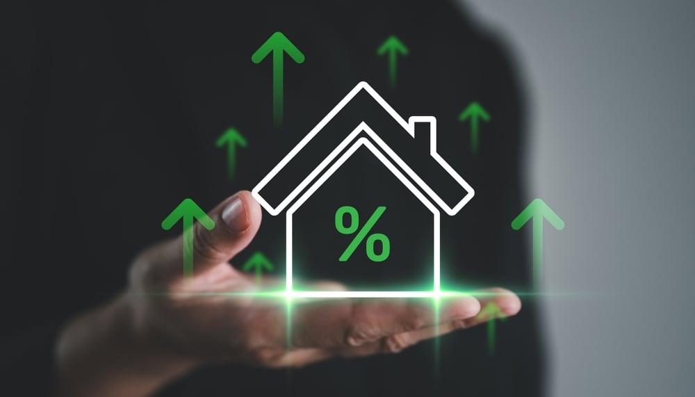 Mortgage Rates Near 7% Are Testing This 10%-Yield ETF. Is REM’s Income Worth the Rate Risk?