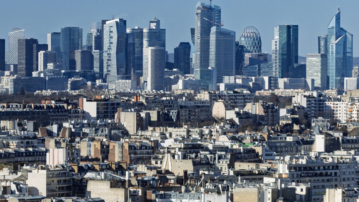 BofA Says Reserve Managers May Cut French Bonds by €70 Billion