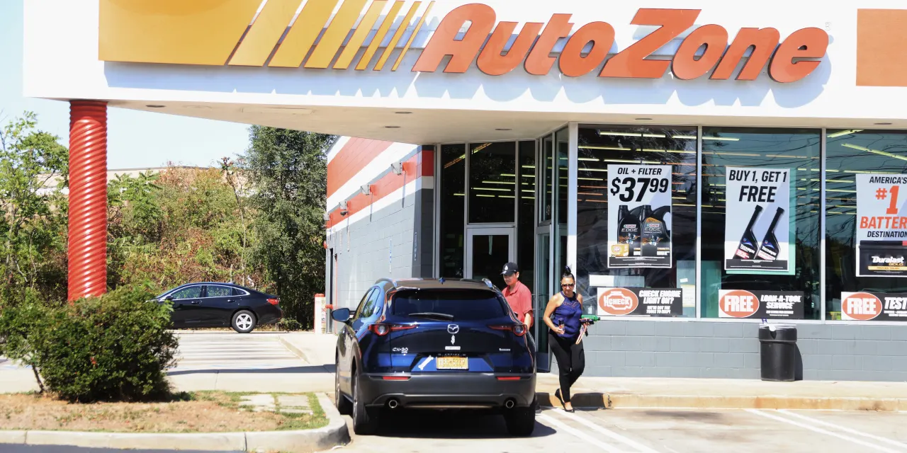Former AutoZone CEO Bought Up Regions Financial Stock - Barron's
