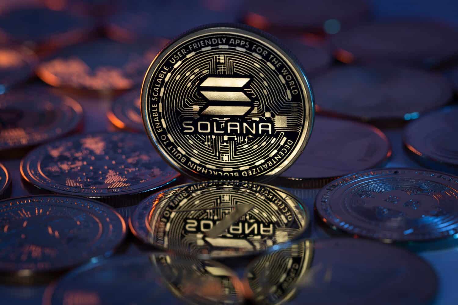 Bitcoin is Flat, Ethereum Is Weak, and Solana Pops Big, While China and The White House Loom Large