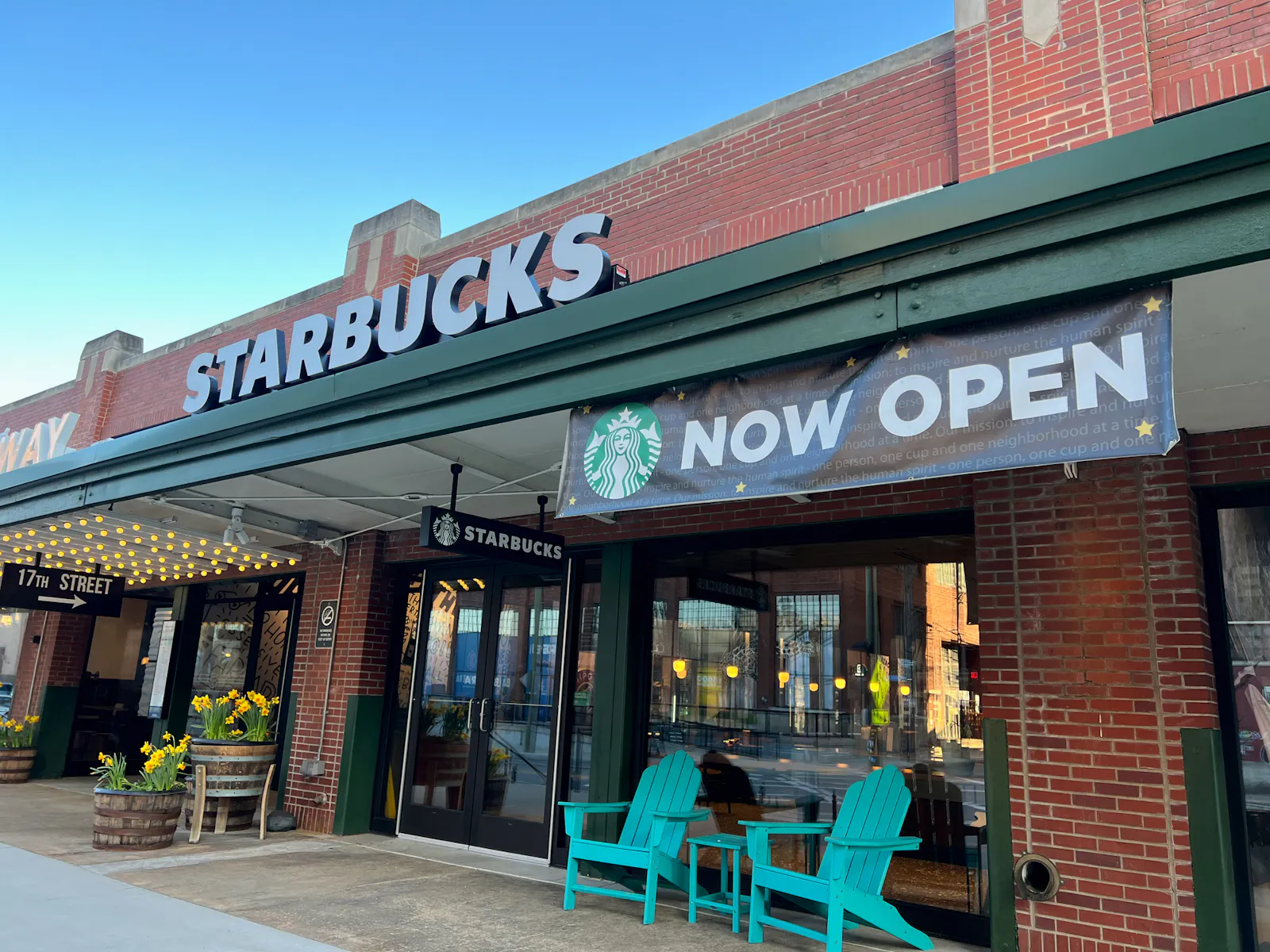With operating profit down 45%, the “Back to Starbucks” plans aren’t bearing any fruit yet