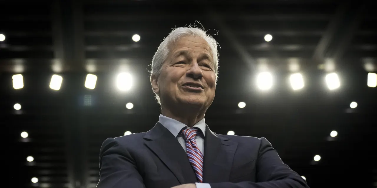 JPMorgan’s markets and investment banking revenue surge, but here’s why the stock is pulling back
