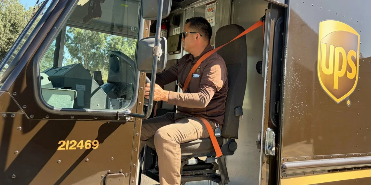 UPS Lifts Outlook as Revenue Rises
