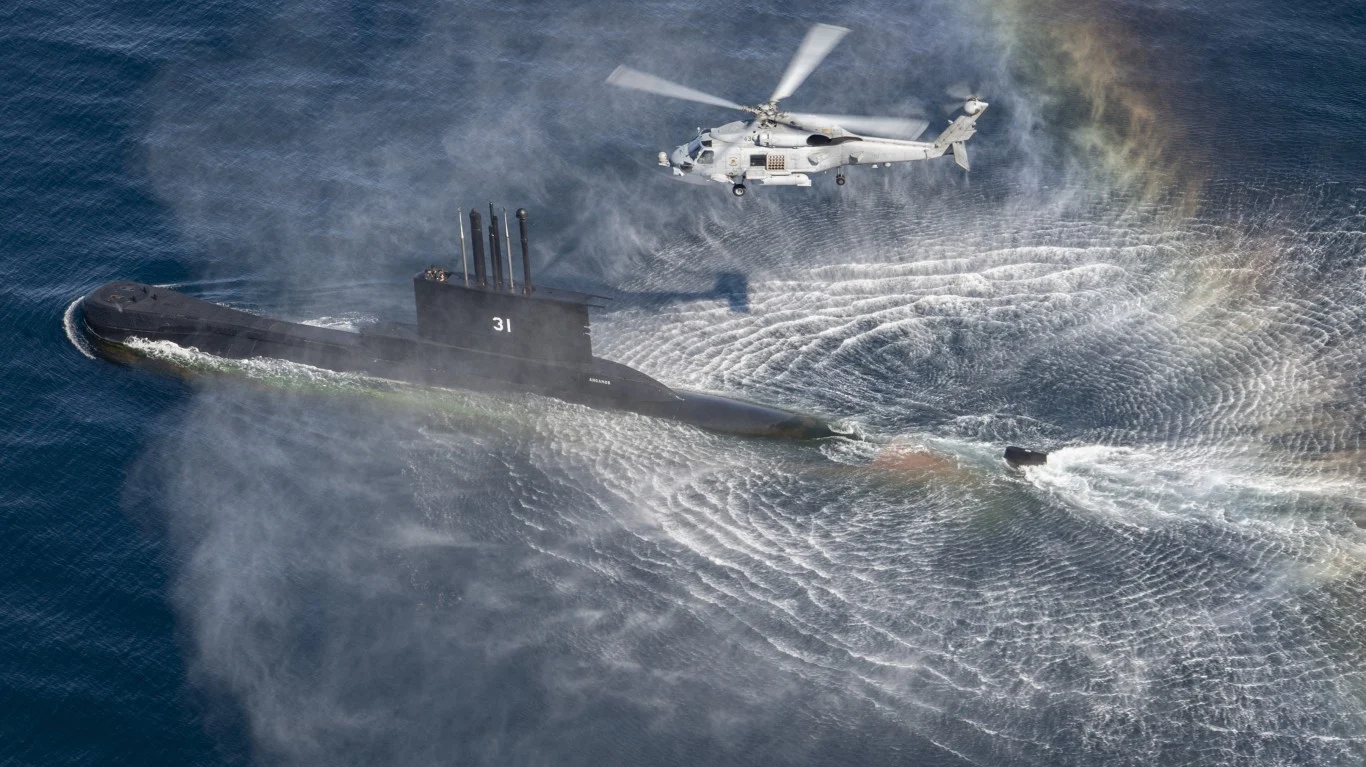 General Dynamics Vs. Lockheed Martin: Buy General Dynamics for Deep Marine Backlogs
