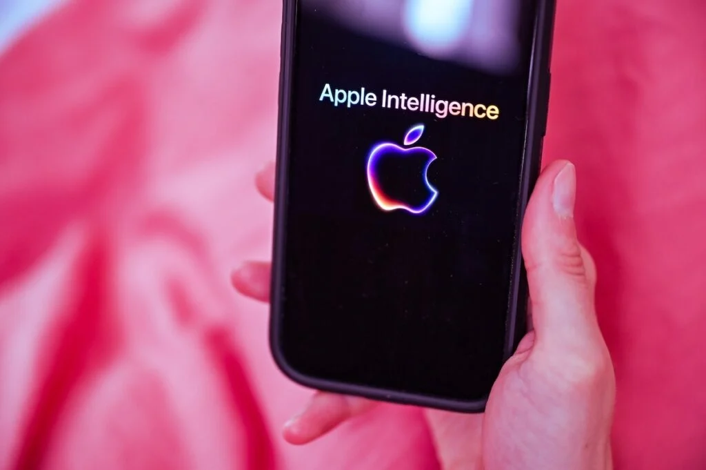 Mark Gurman Dismisses Apple Intelligence China Launch As Error, Points To Missing Approval And Unusual Timing