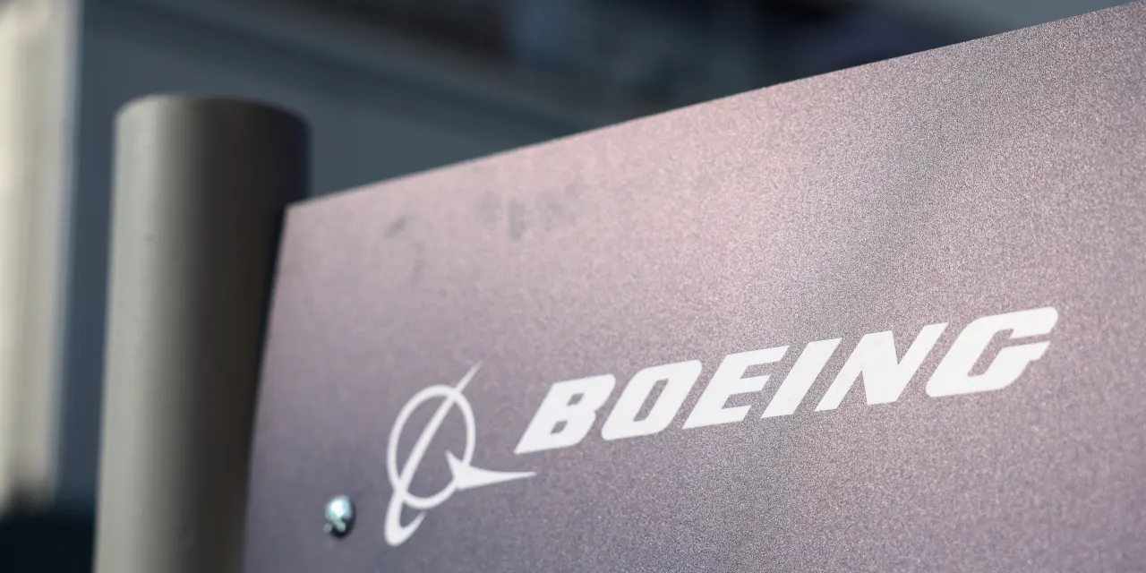 Boeing or Northrop? The Navy’s Next Fighter Race Is Down to the Wire.