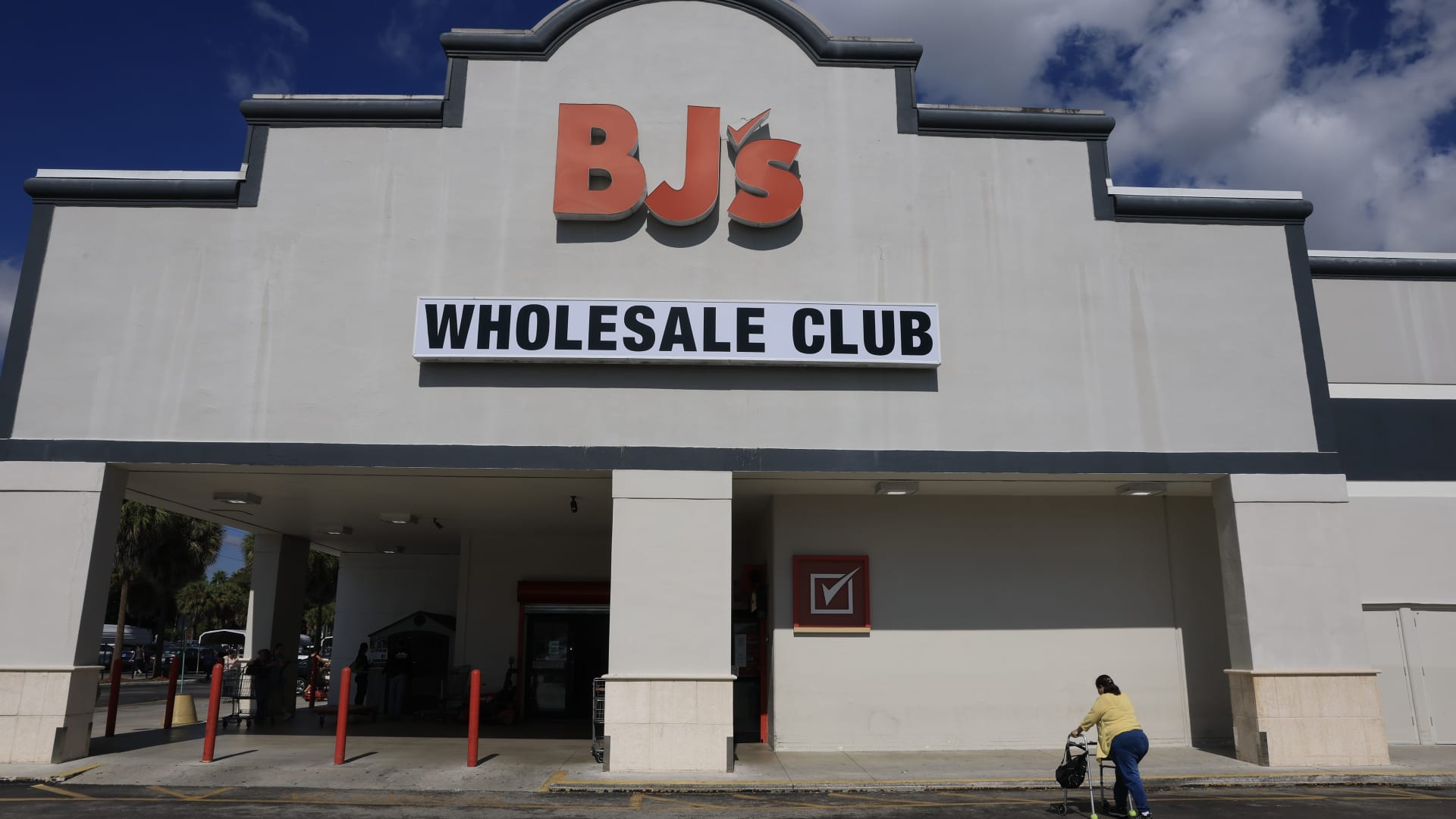 From BJ’s to Lululemon, retailers are trimming assortments to boost business