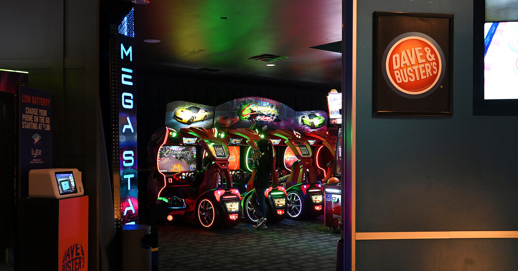 Dave & Buster's to Allow Betting on Arcade Games - The New York Times