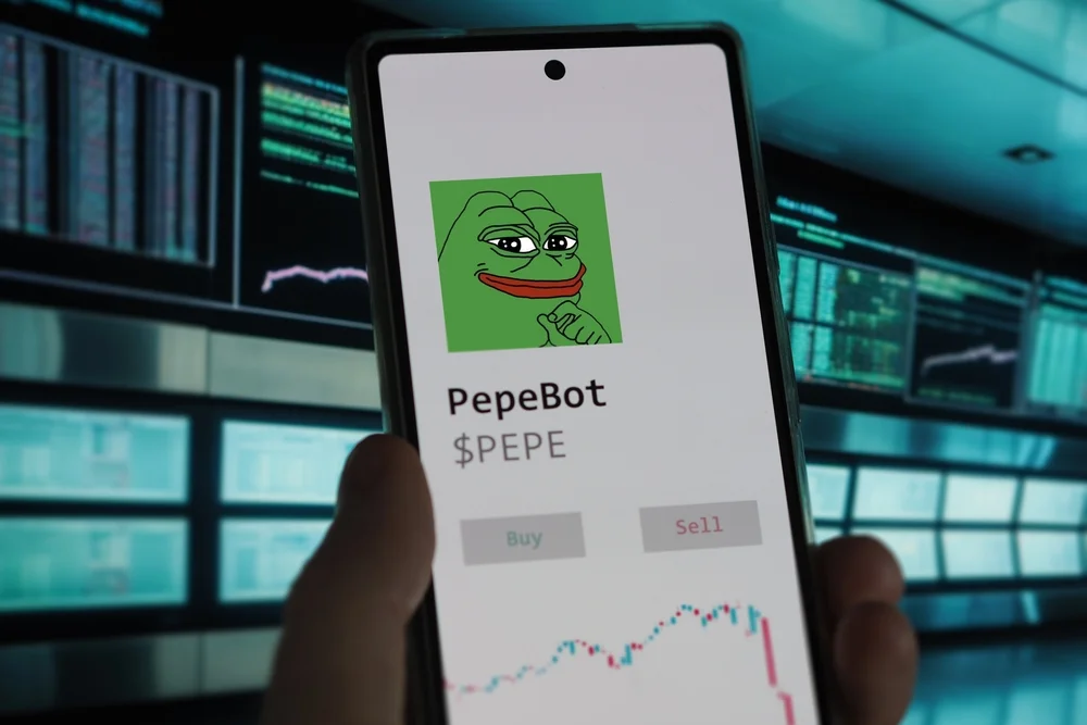 Pepe Up 50% On The Week: 'Cult Community' May 'Flip SHIB And Possibly Even DOGE,' Predicts Influential Trader