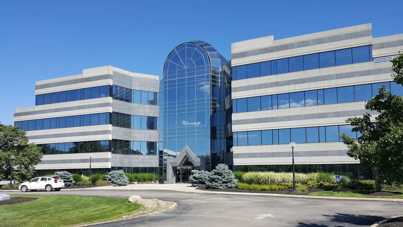 GDV returned 42% in a year by betting on dividend anchors like JPMorgan and Amex